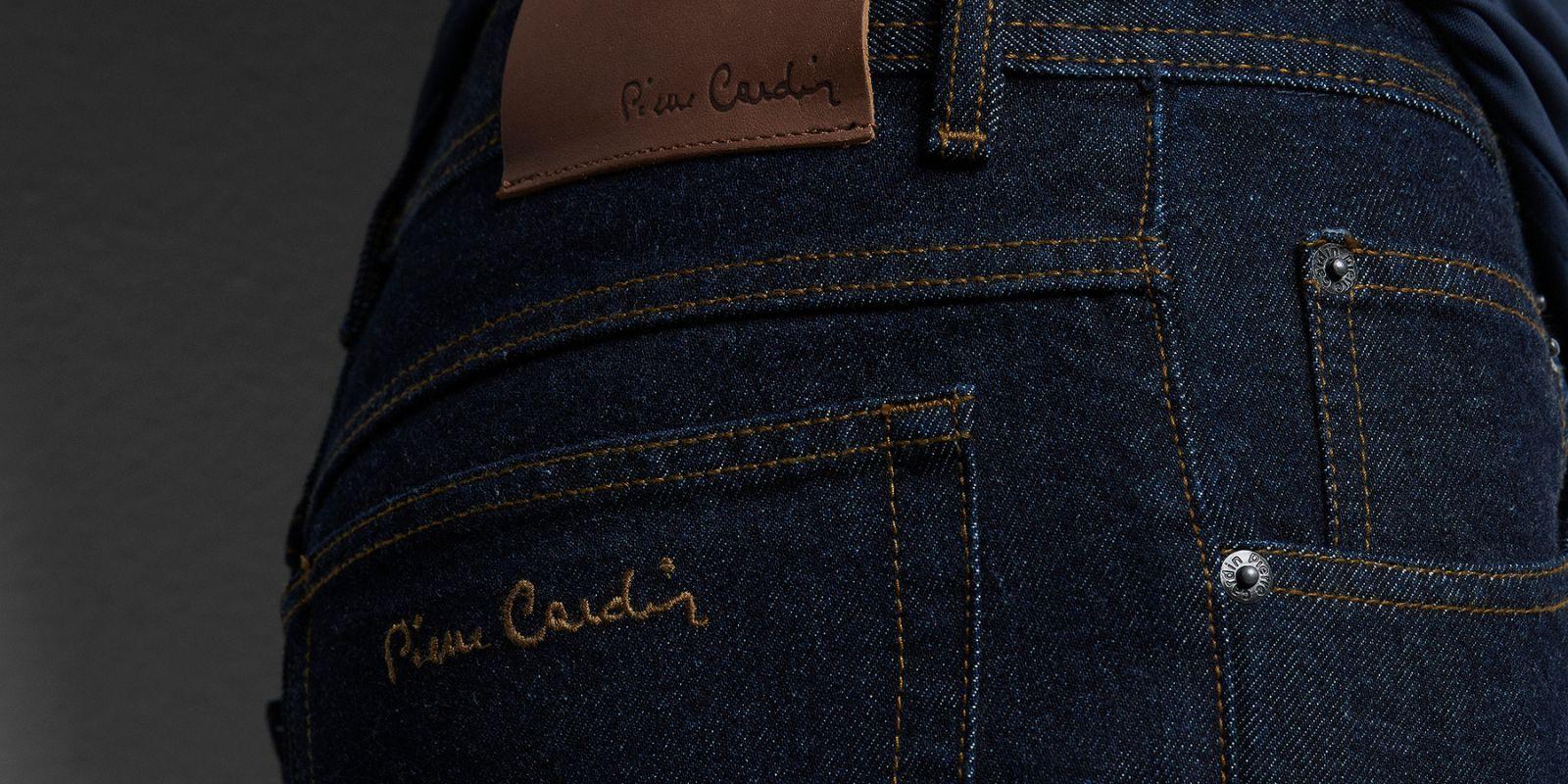 Calça Masculina: 5 Modelos Essenciais Para o Seu Guarda-roupa